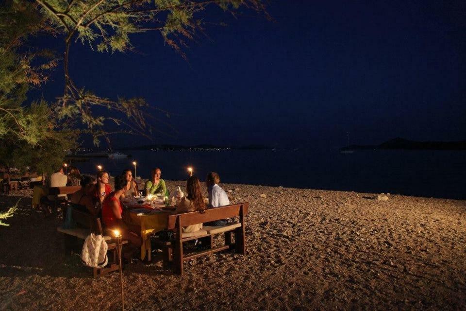 The Movie Resort Aparthotel Tribalj Buitenkant foto